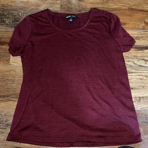 simply vera modern tee
